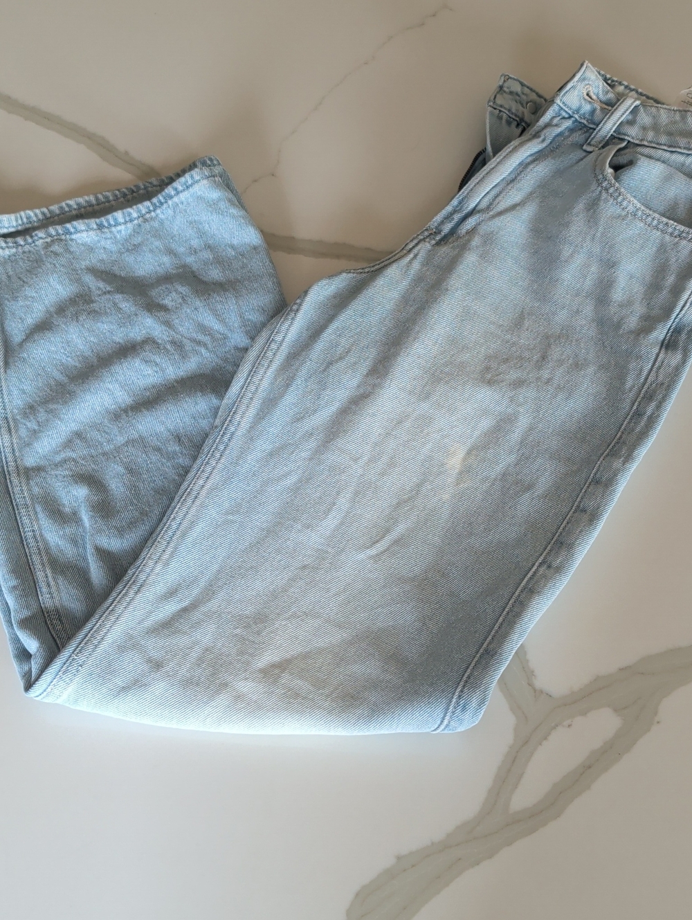 Hollister Women's Light Blue High-Rise Jeans